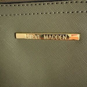 Steve Madden Black and Gold Zippered Bag